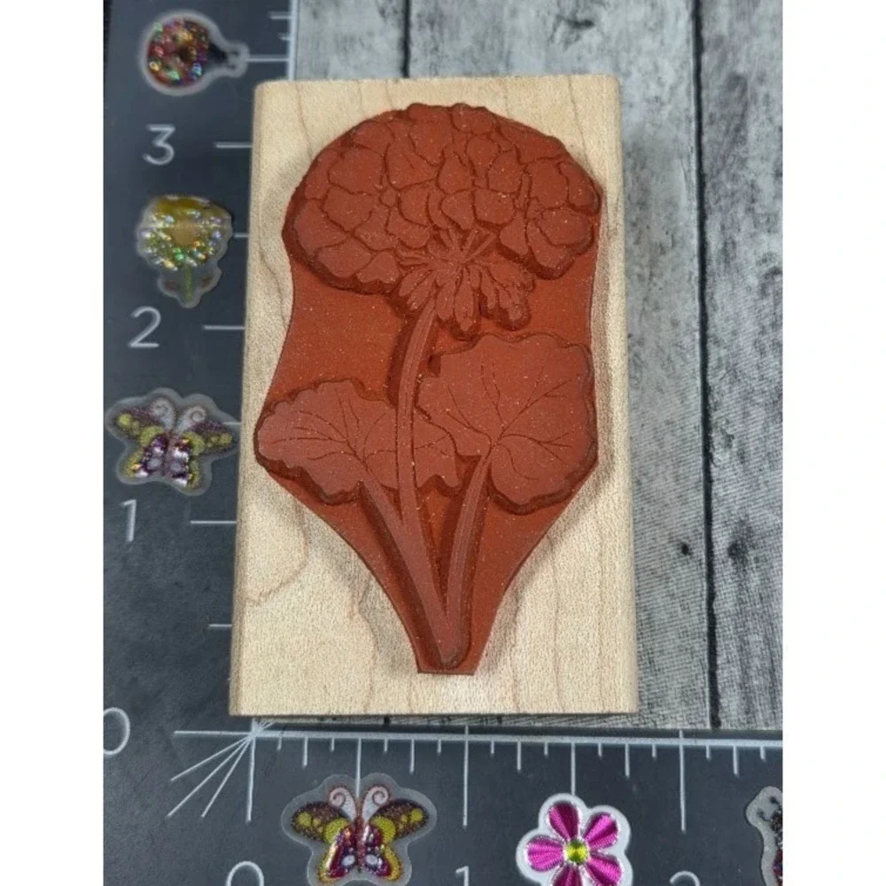 Rubber Stampede Geranium Flower Z328E 1994 Rubber Stamp Wood #B46